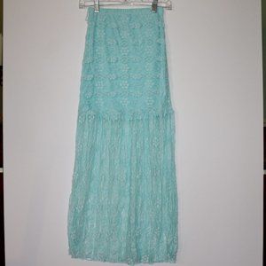 Lace Form Fitting Maxi Skirt